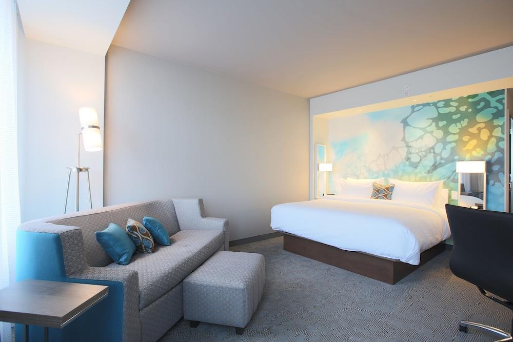 Courtyard by Marriott Montreal Brossard