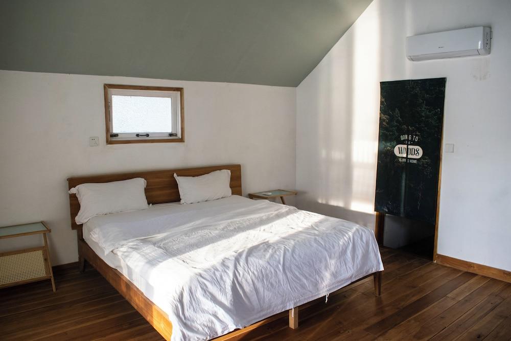 Sunset Nam Ngum tented resort