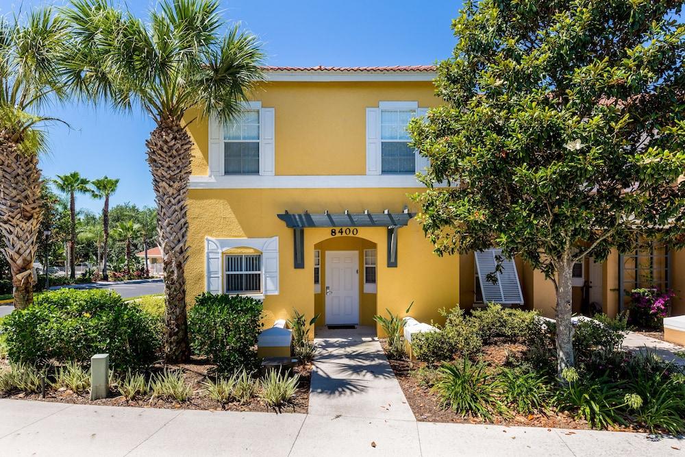 Emerald Delight by VillaDirect