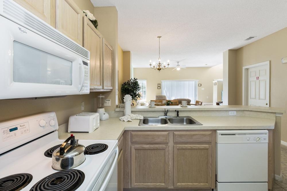 Fun Vacation Villa by VillaDirect