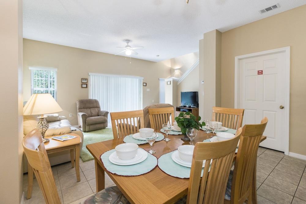 Fun Vacation Villa by VillaDirect