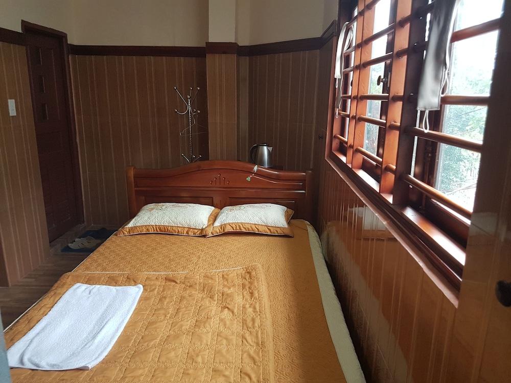 OYO 565 Vi Thao Van 2