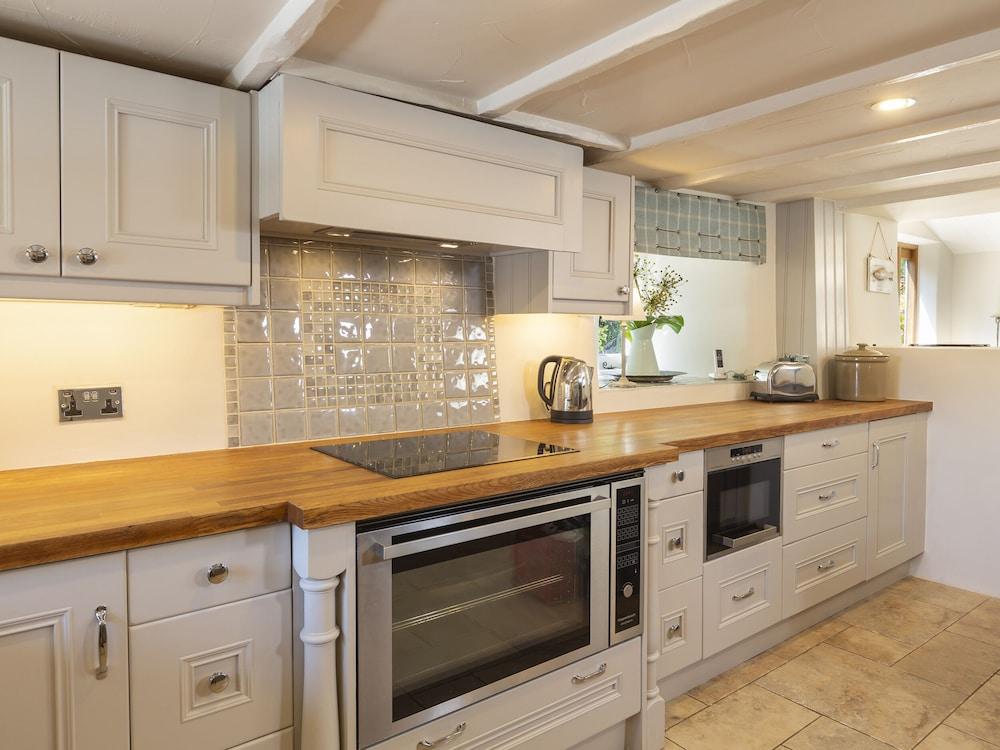 Higher Collaton Cottage