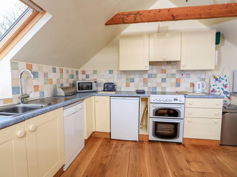 Hope Cottage, Lower Idston