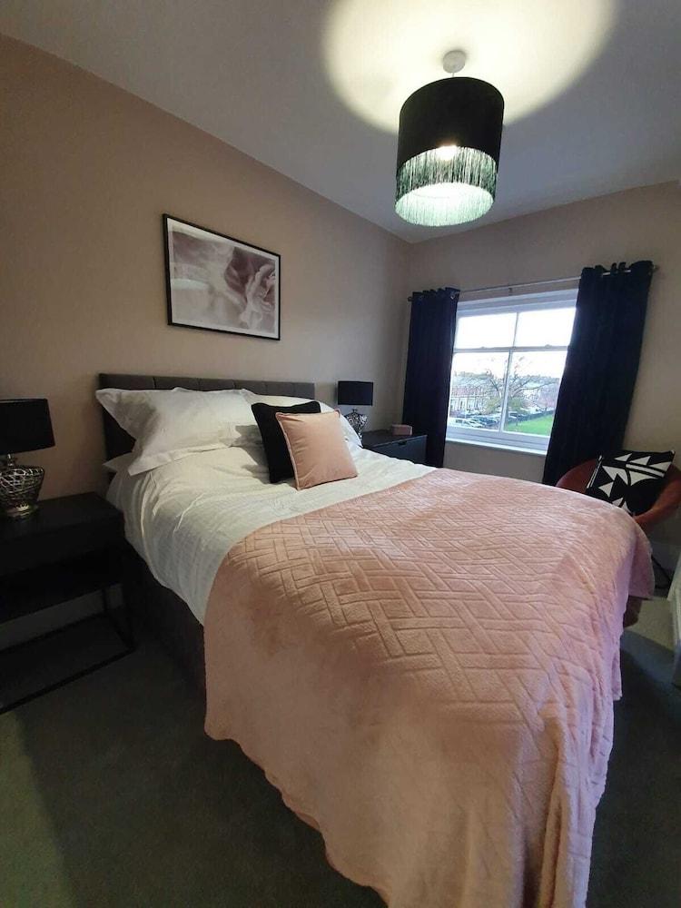 Highcliffe Holiday Apartments