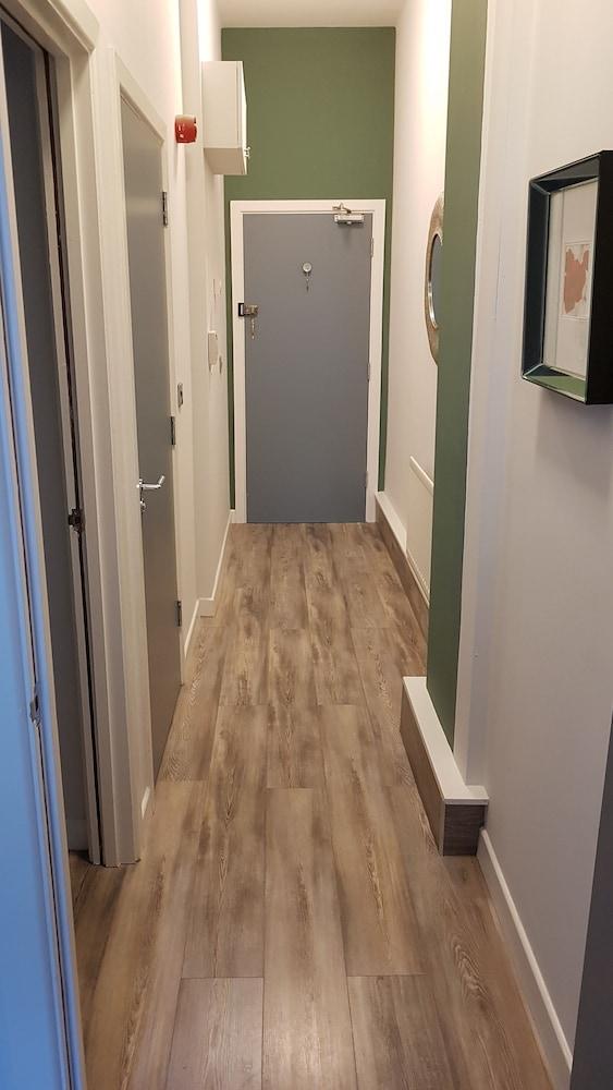 22 Clarendon Apartments