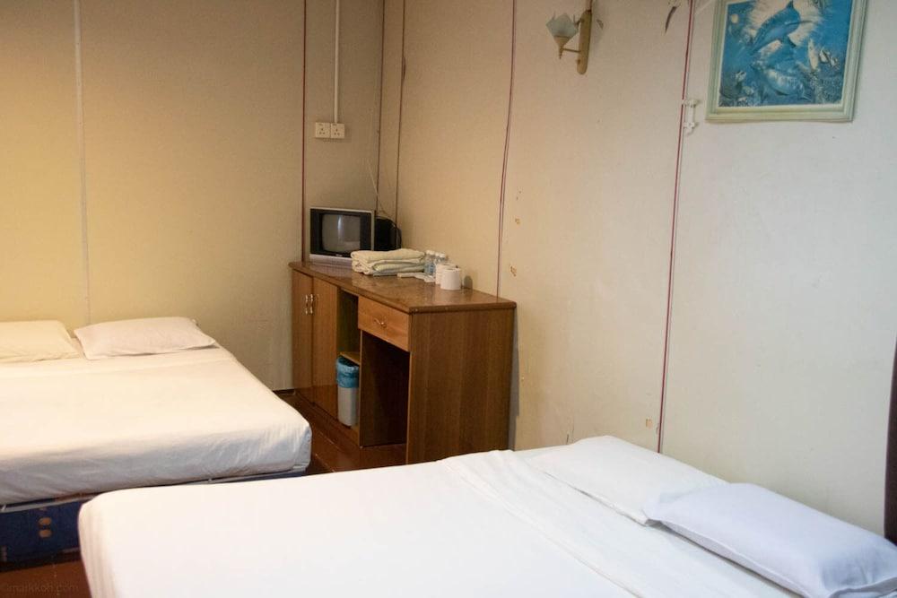 Sealion Pulau Ketam Inn