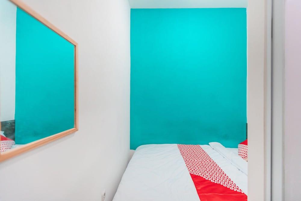 OYO 1907 Pangrango Residence