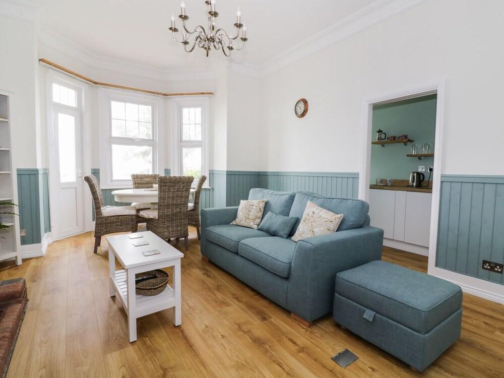 Flat 1, Cambridge Court