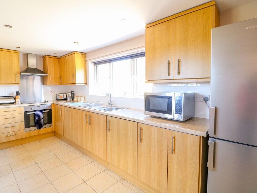 Ardsley Cottage - Longford Hall Farm Holiday Cottages