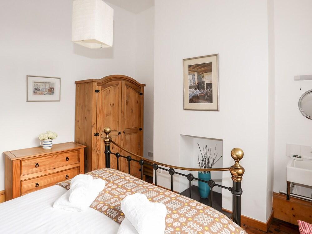 East Lighthouse Keeper's Cottage