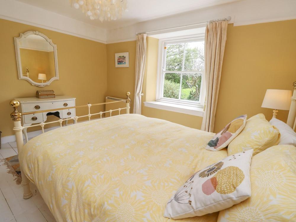 Lower Calbourne Mill