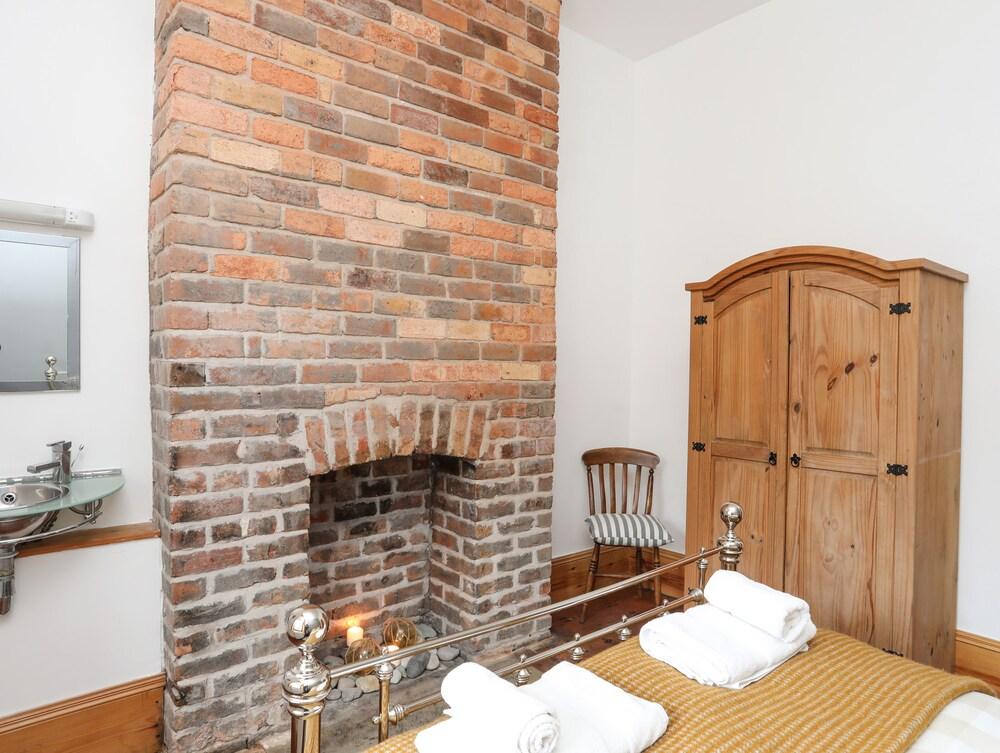 West Lighthouse Keeper's Cottage