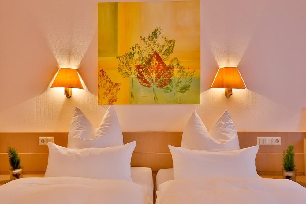 Mayers Waldhorn Hotel