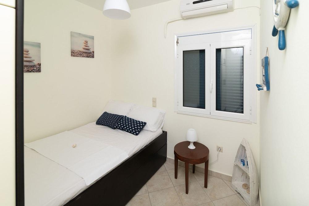 SeaView Flat Near the Beach