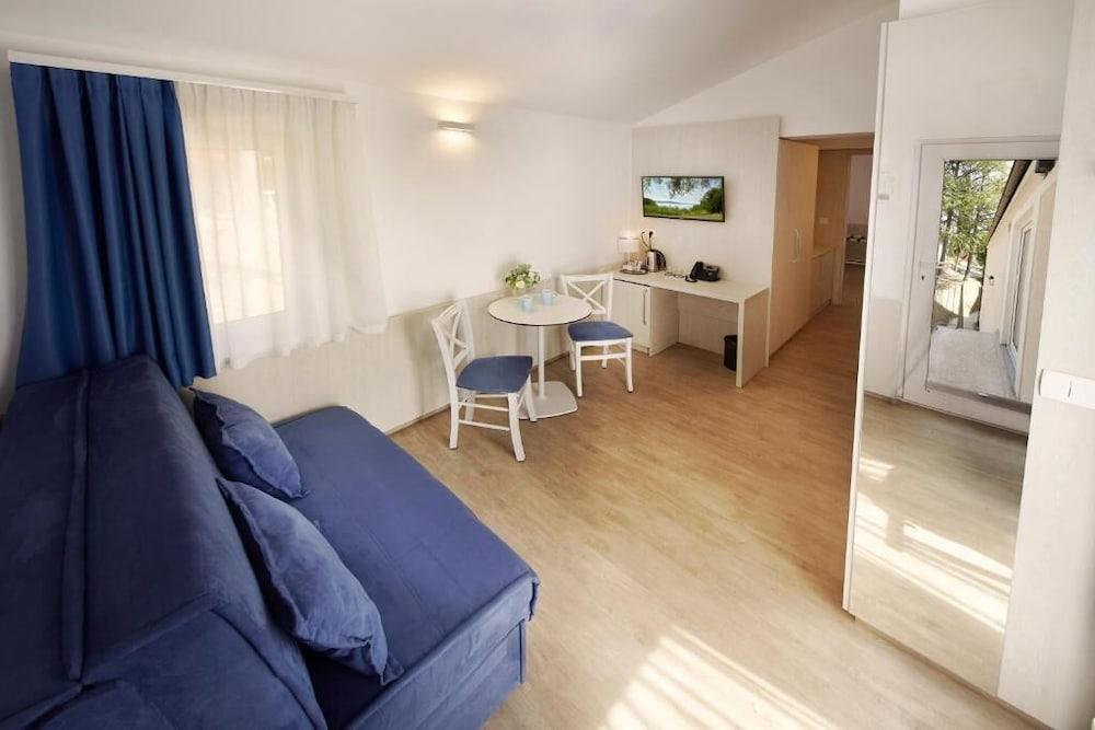 Olive Suites - Hotel & Resort Adria Ankaran