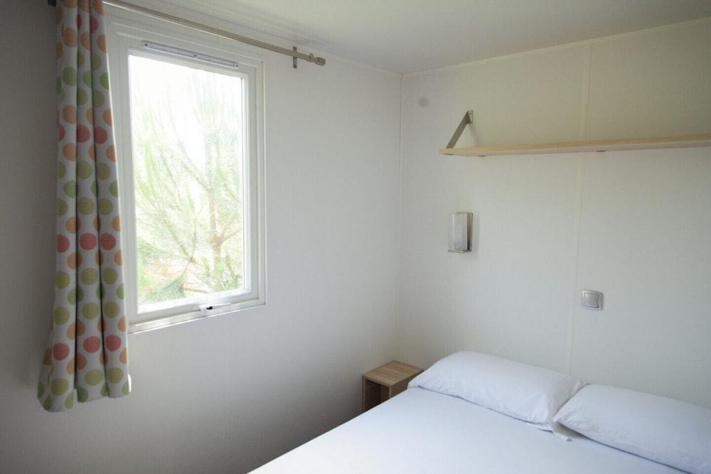 Camping Sènia Tucan