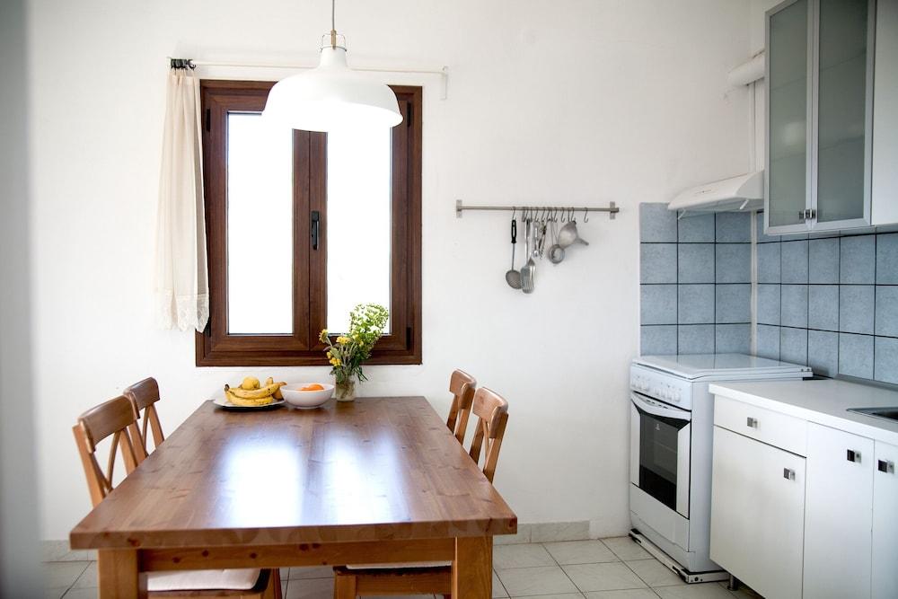 Unique Hideaway with Serene Panoramic views