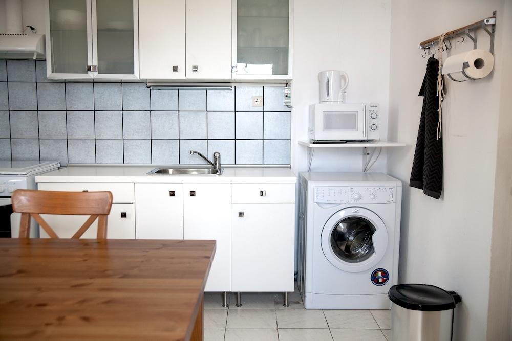 Unique Hideaway with Serene Panoramic views