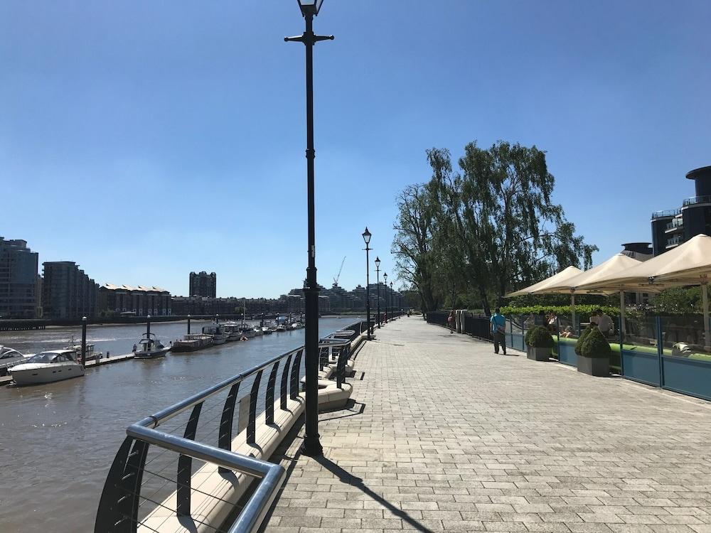 The Wilde riverside studio-flat