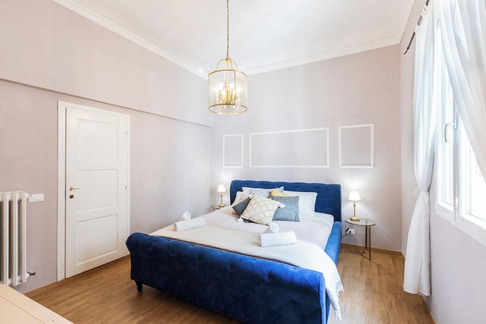 A Florence Palace - 4 Bedroom Apt - Santa Croce