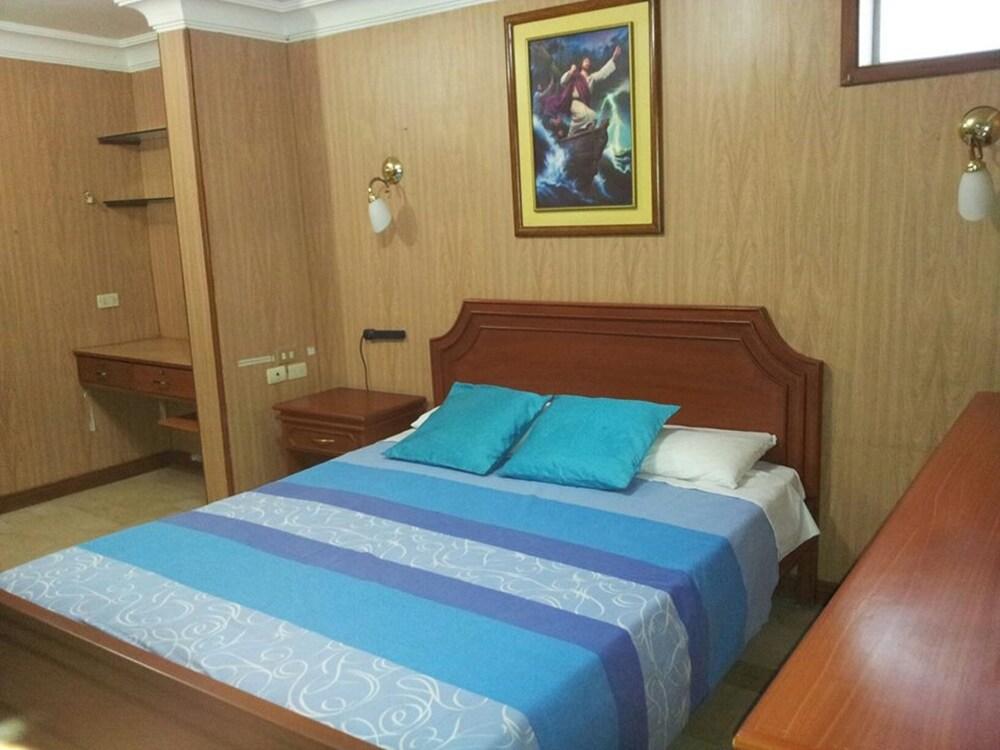 Hotel Livingston Inn