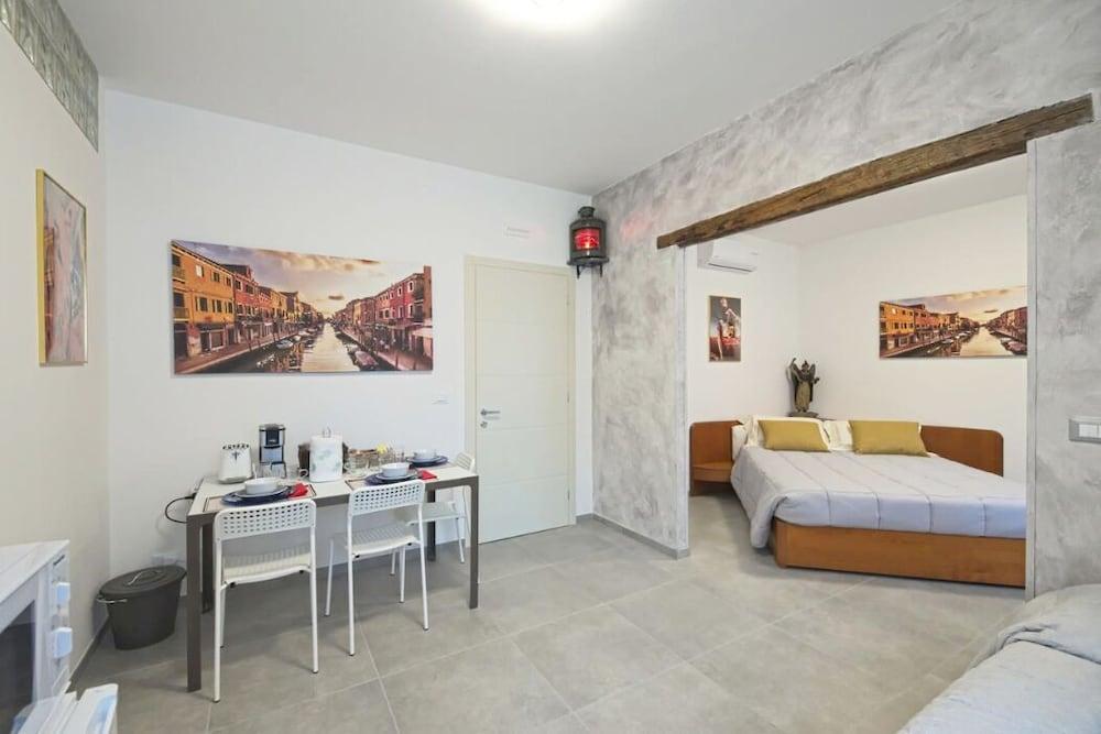 Residence Serenissima by Holistay