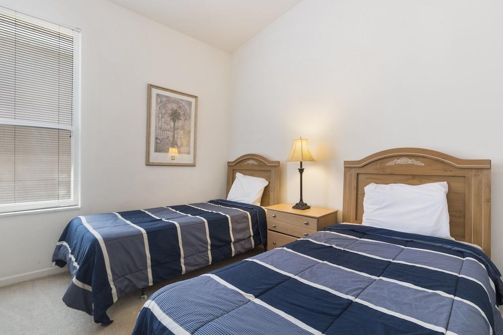 Sable Palms Villa by VillaDirect