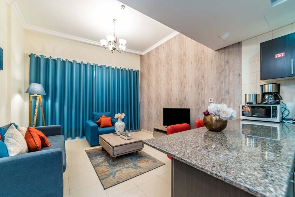 Vacation bay Bay Central Tower