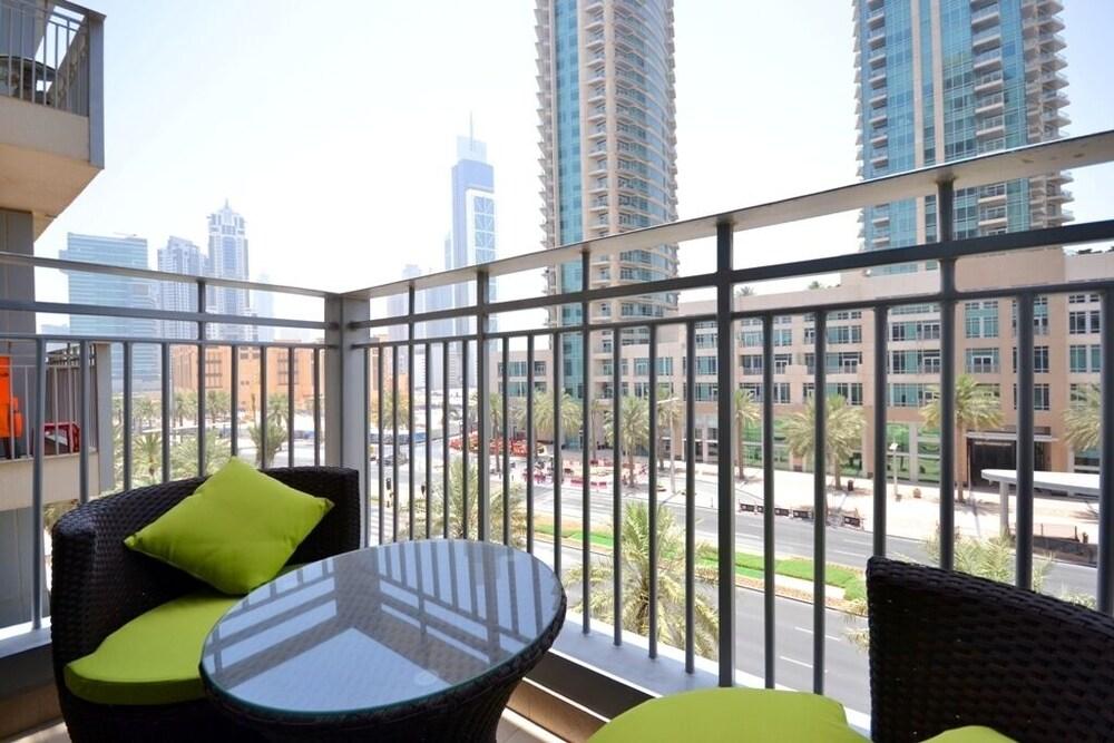 Vacation bay Standpoint Tower A