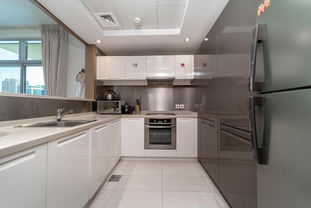 Vacation bay Claren Tower