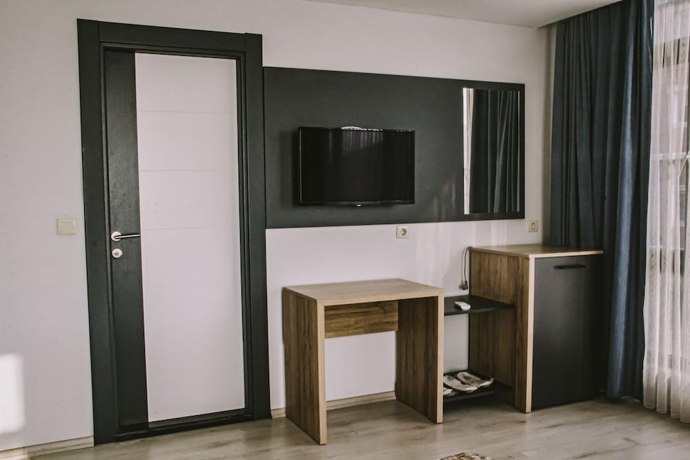 Darius Hotel By Dara