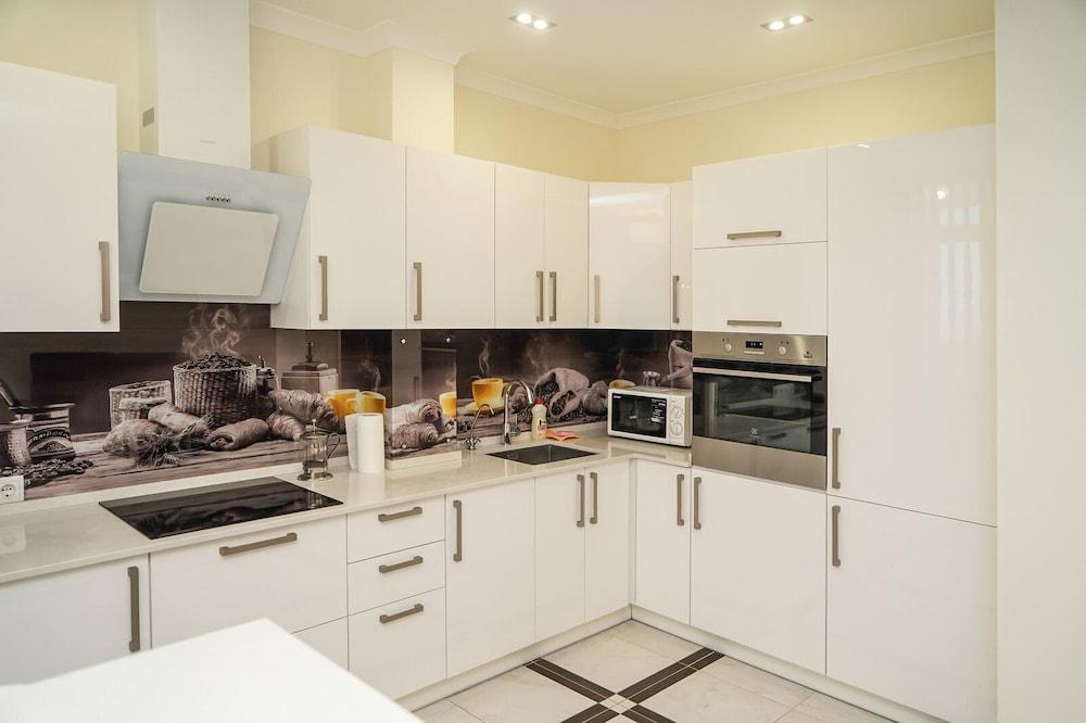 Apart Kiev Kopernika 3-3