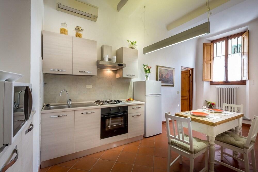 Classic Tuscany Apartment A