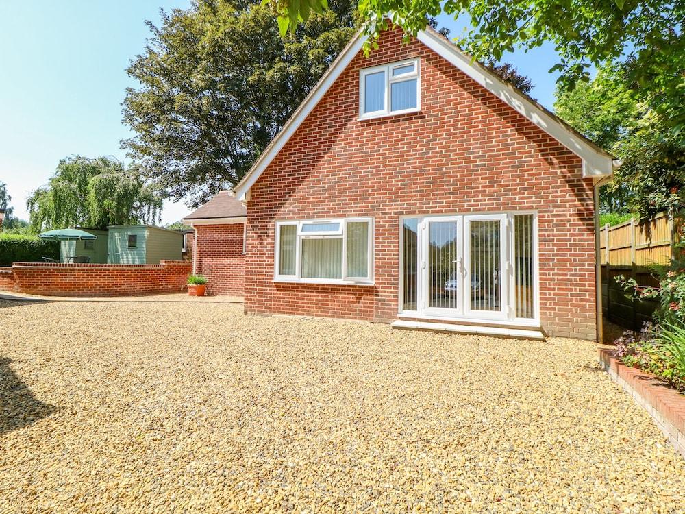 The Lodge at Orchard House