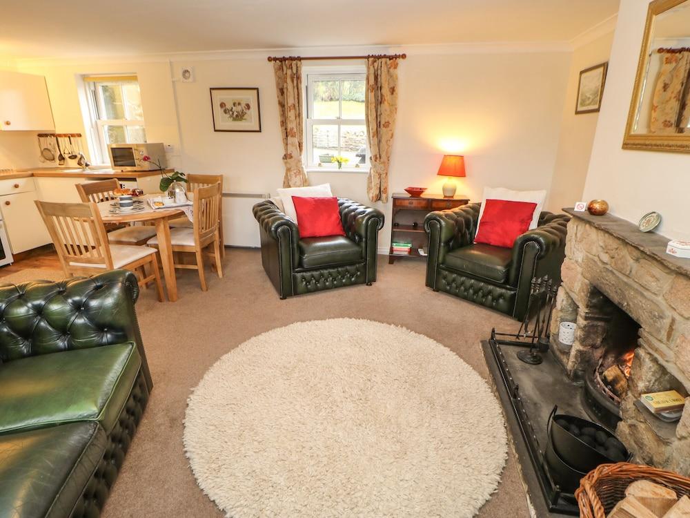 Goldsborough Cottage