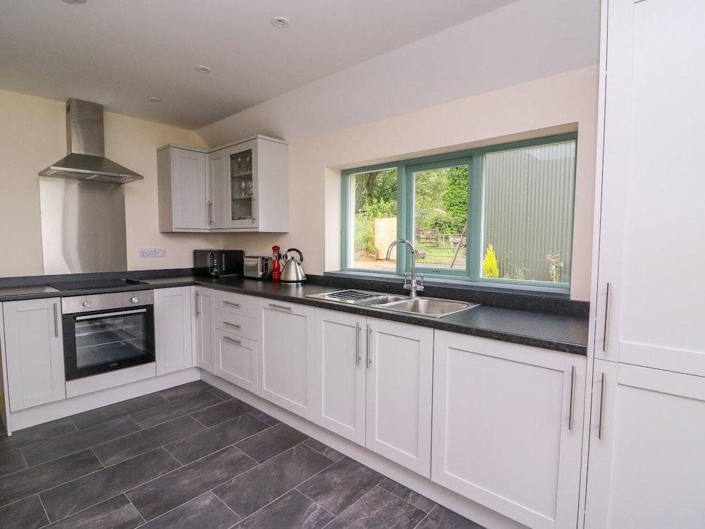 Bwthyn Eisteddfa Fach