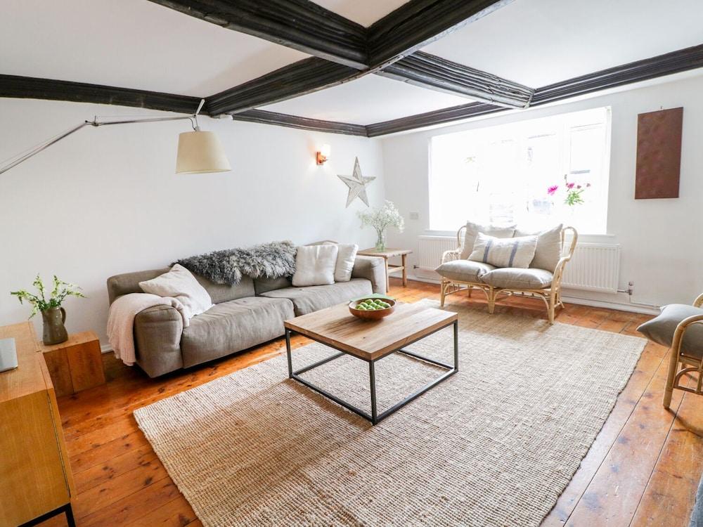 Whitehall Farm Cottage