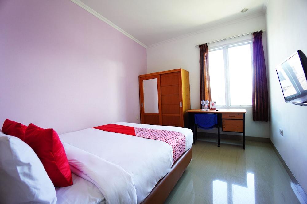 OYO 1573 Mahera Guest House