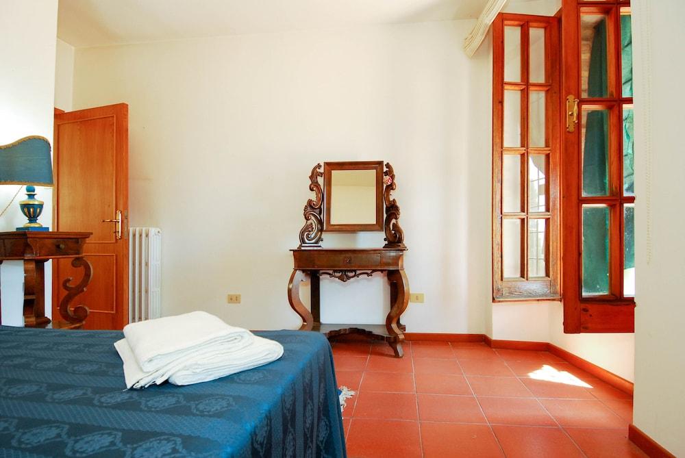 Charming Borgo Medievale Apartment