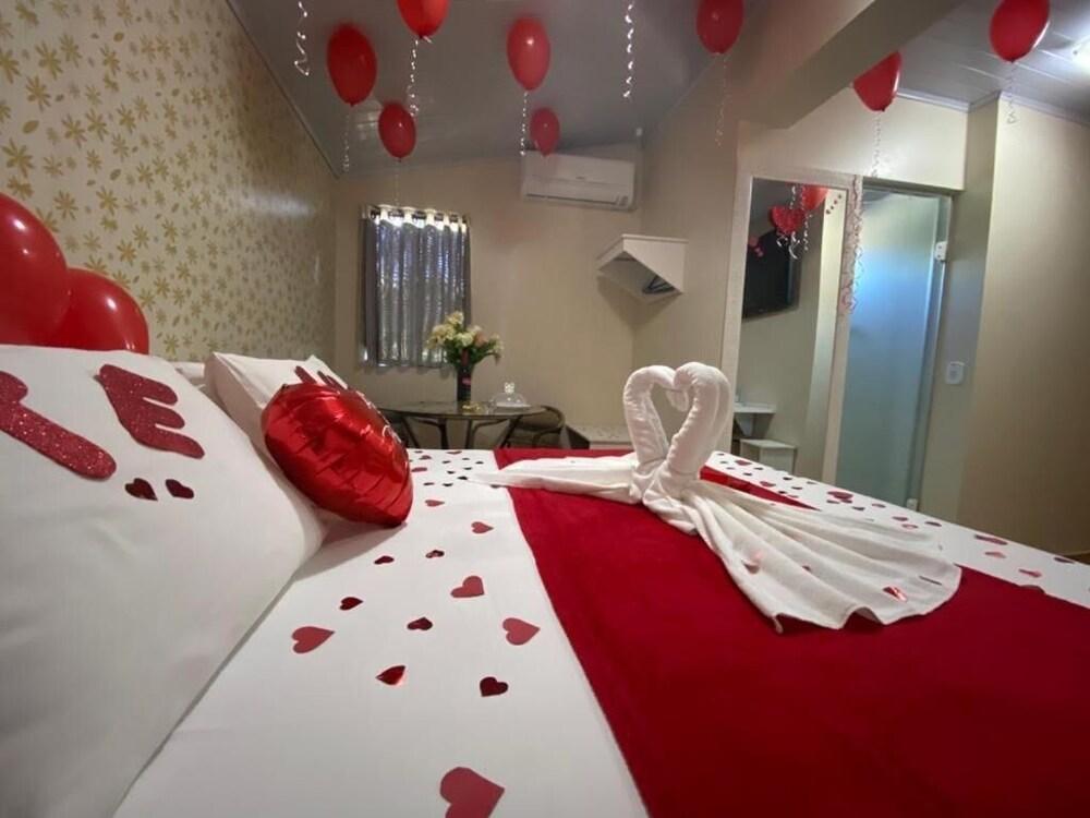 Queiroz Palace Hotel