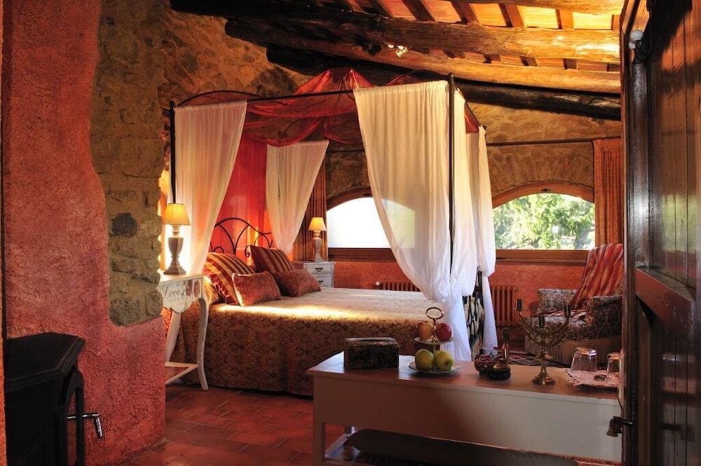 Las Moradas del Unicornio - Adults Only