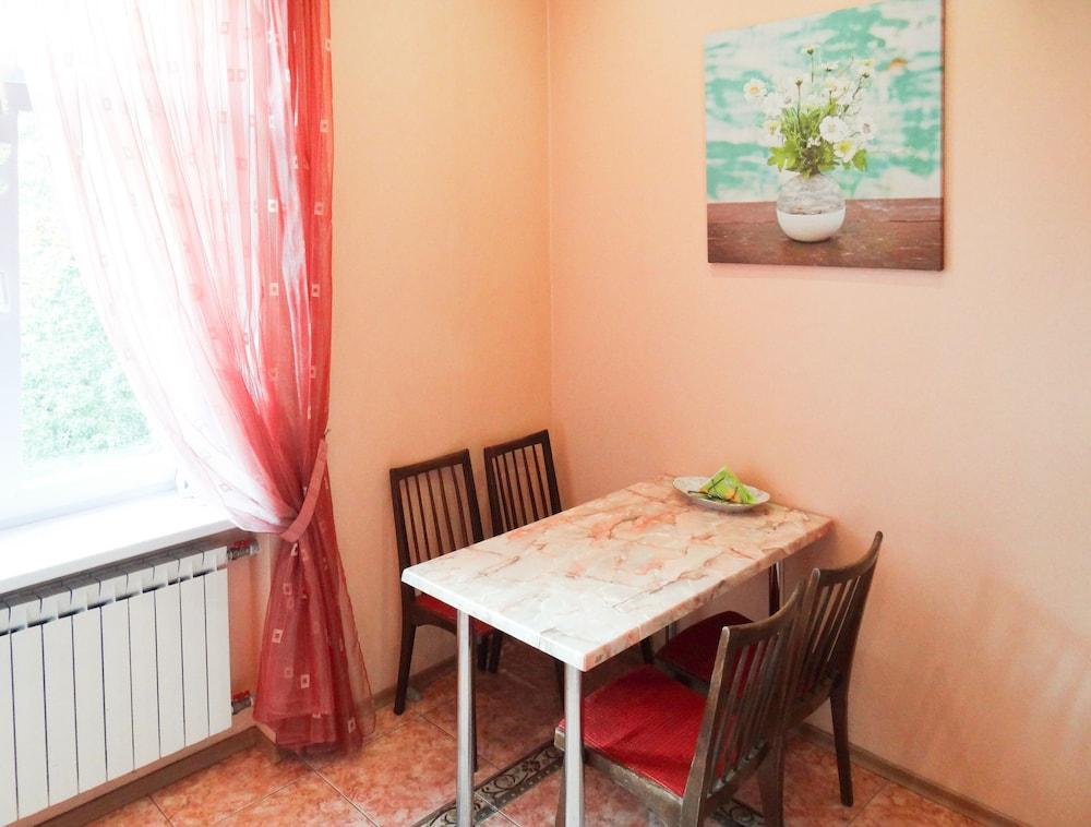 KyivHome Borisa Grinchenko 4 on Independence Square