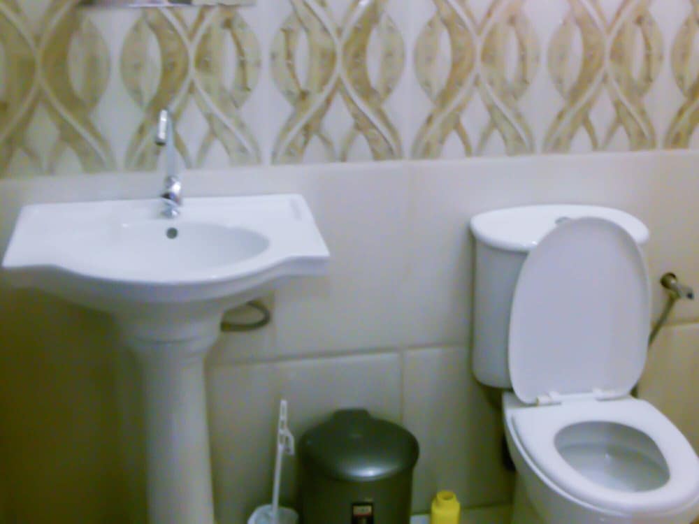 Naju Guest House Masindi