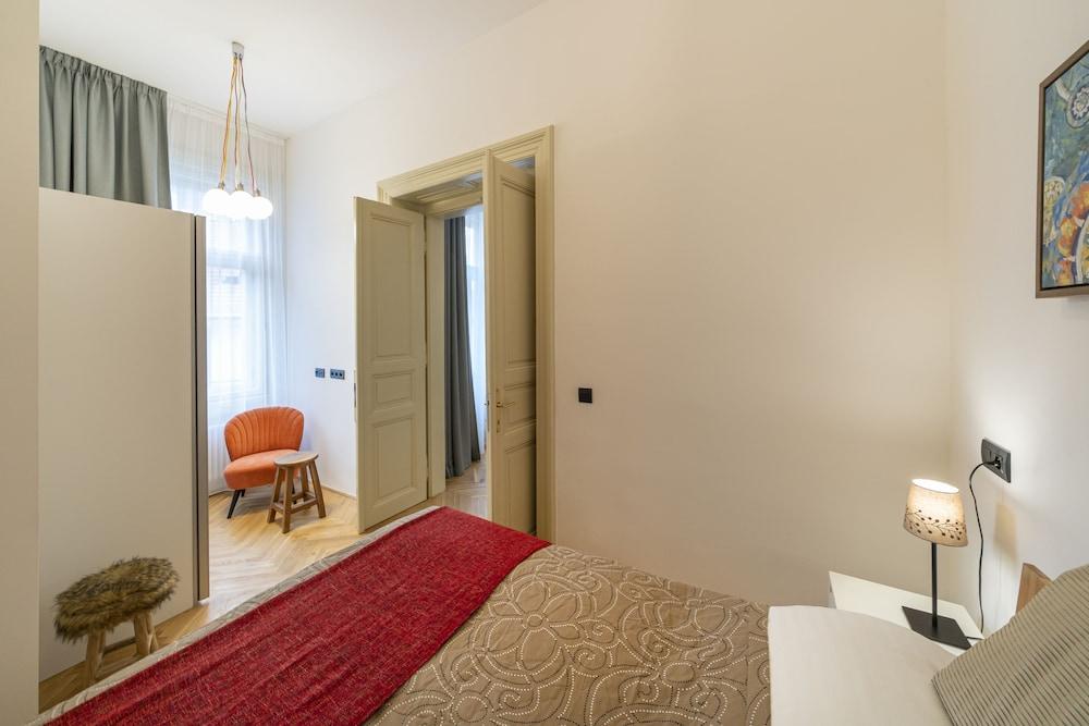 Old Town - Jungmannova Apartments