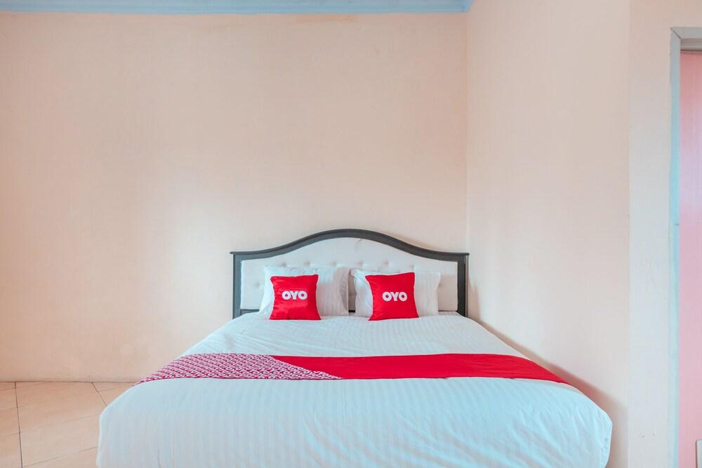 OYO 2137 D'colonel Residence Syariah