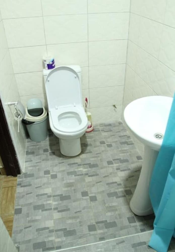 Mama Lee's Lodge - Yamoransa