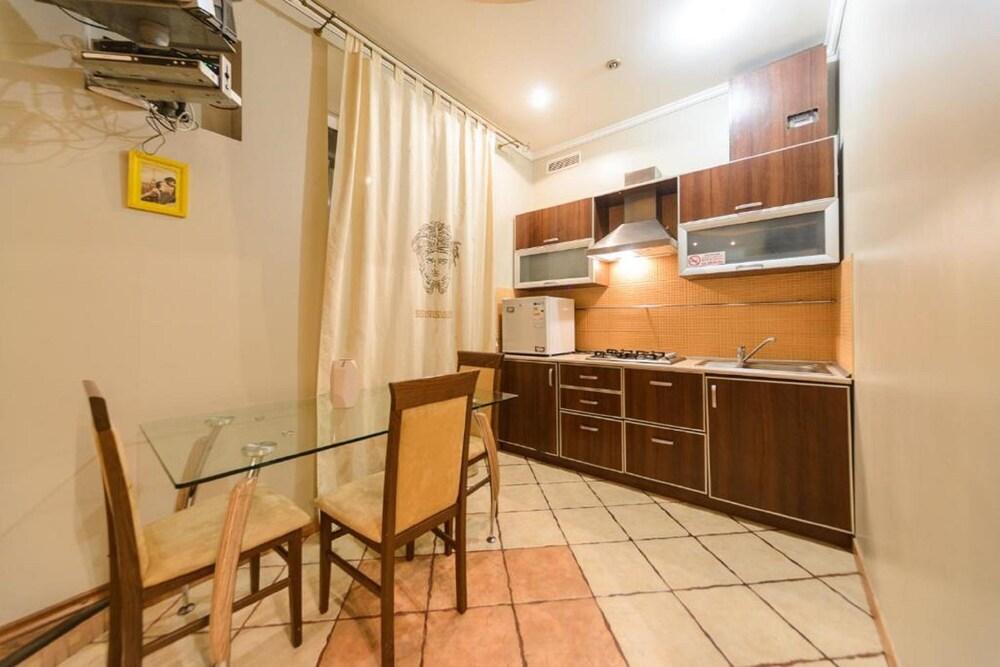 Cozy apartment near Olympic Stadium 2