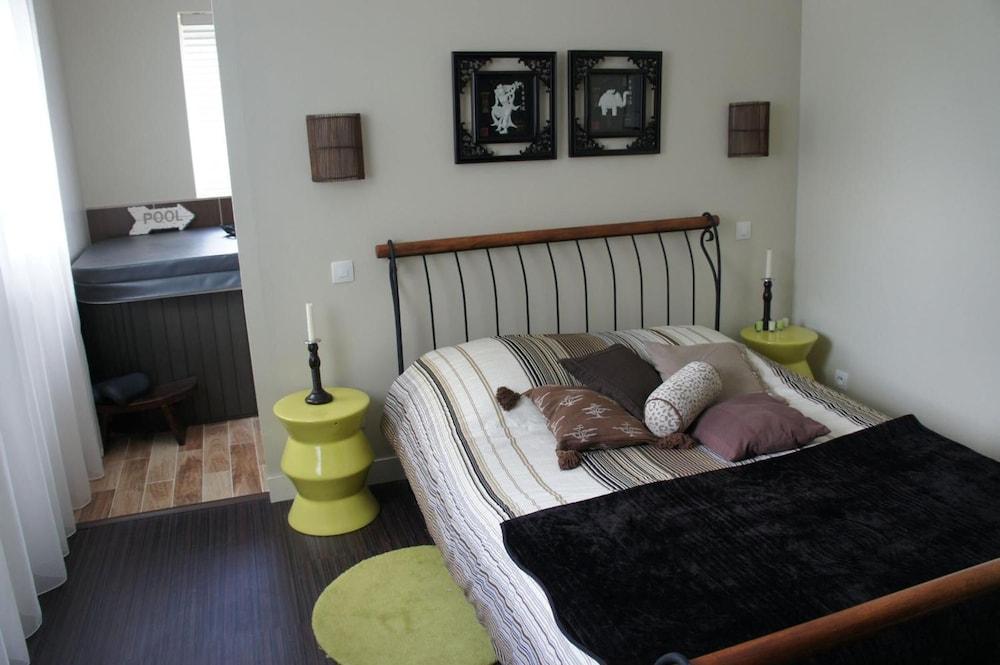 Bed & Breakfast Crosne Plazza & Spa