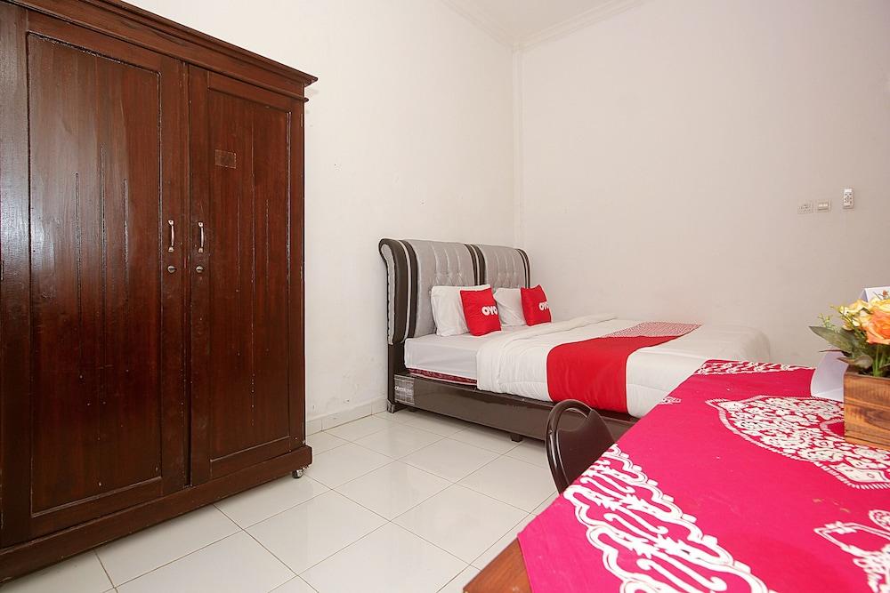 Hotel O Jasmine Kost Syariah